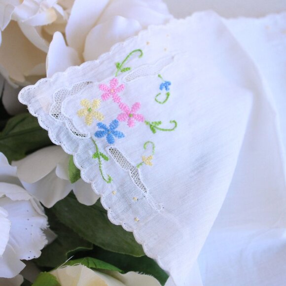 Vintage Handkerchief, Pink Blue and Yellow Flower Embroidery on White Cotton - Picture 6 of 10